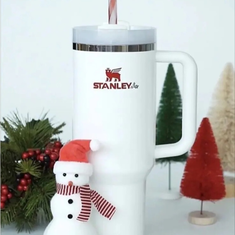 Stanley Mistletoe Twist